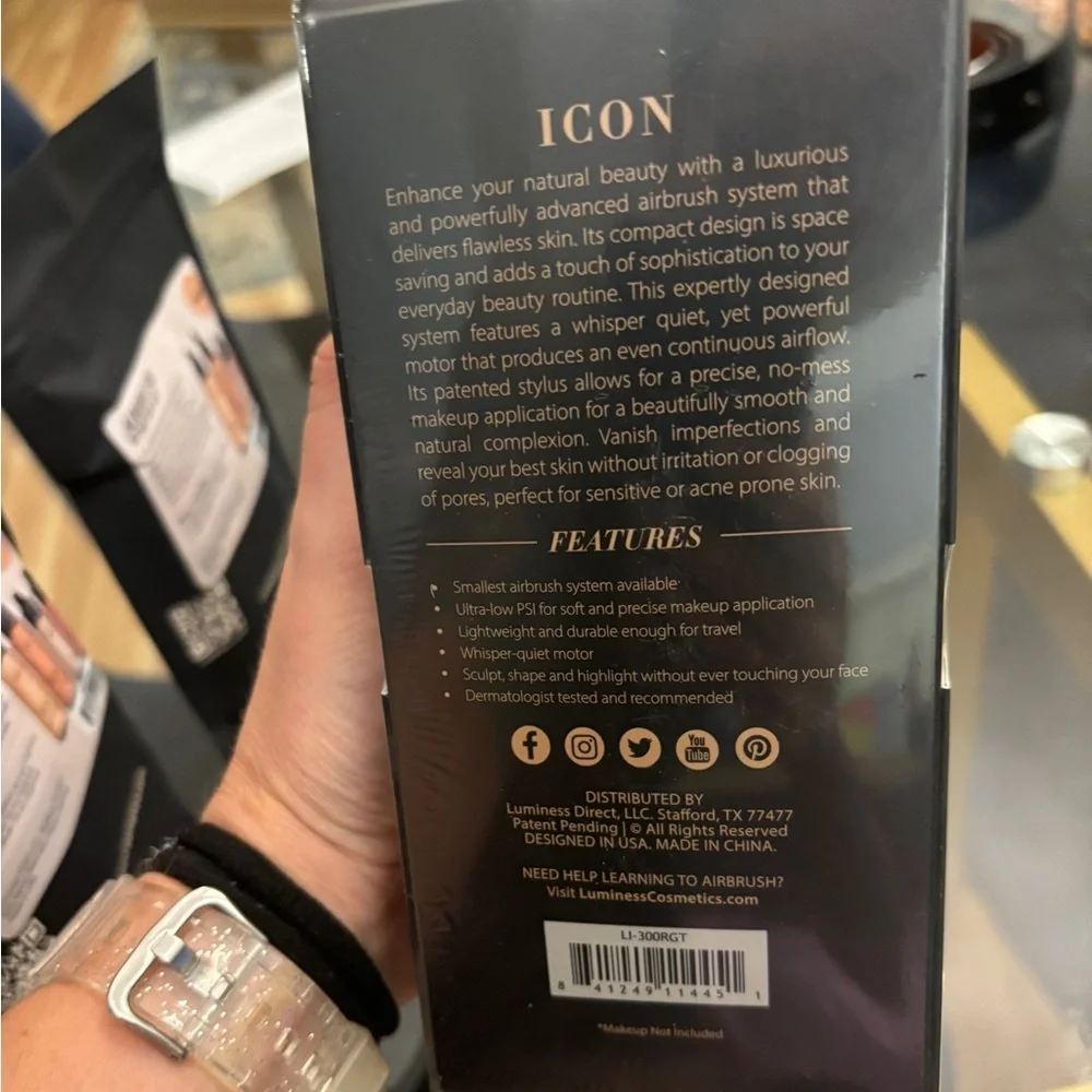 Luminess new sealed